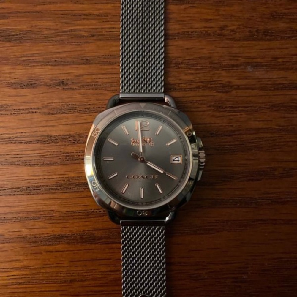 Women’s Coach Watch